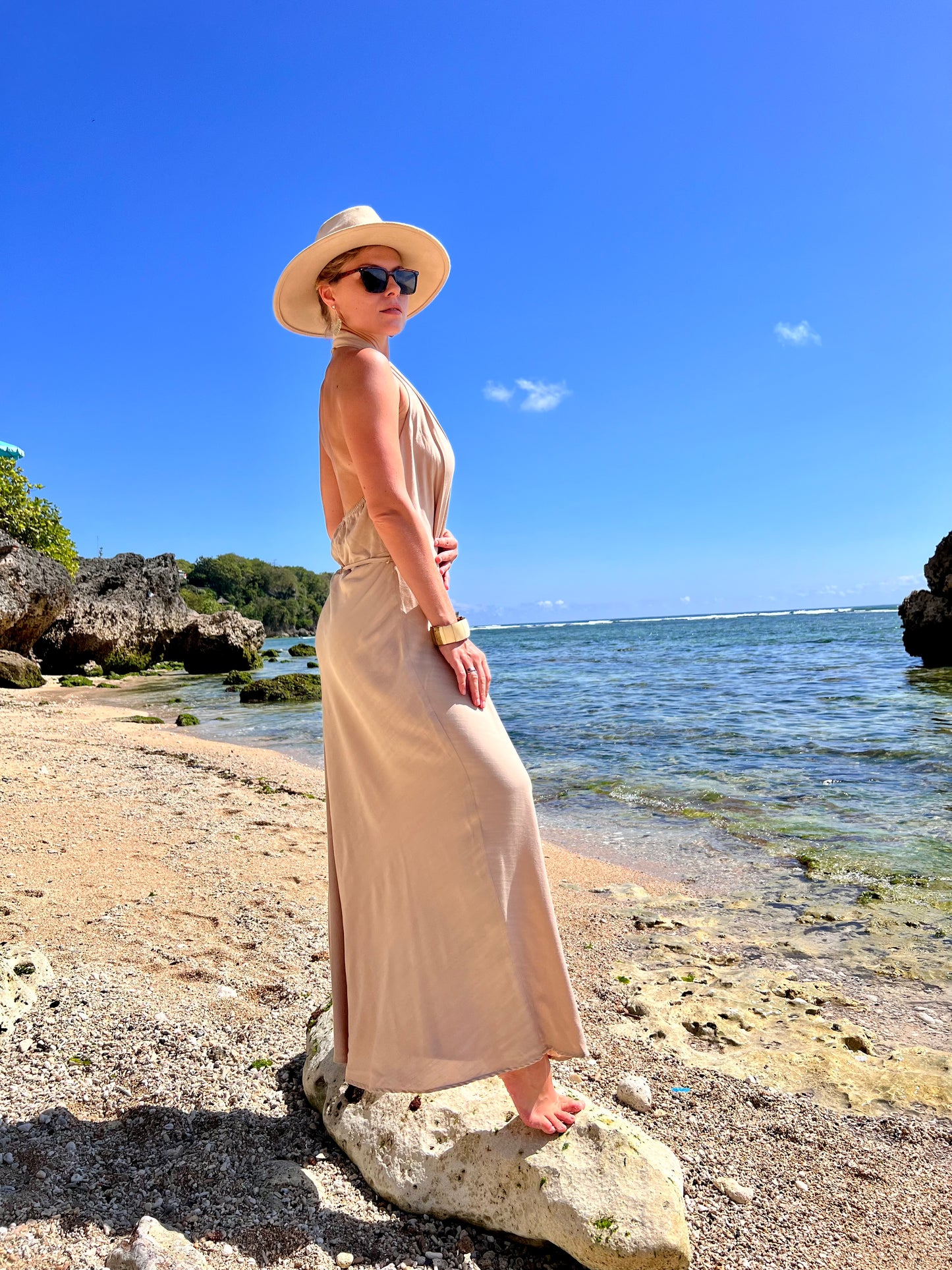 Off-the-shoulder maxi dress with a halter neck GRACE