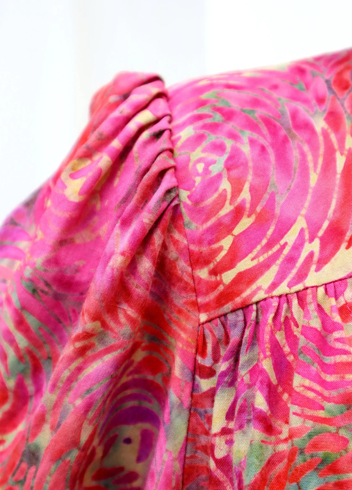 Midi wrap dress PAOLA * Hand-painted fabric * Puffy sleeves